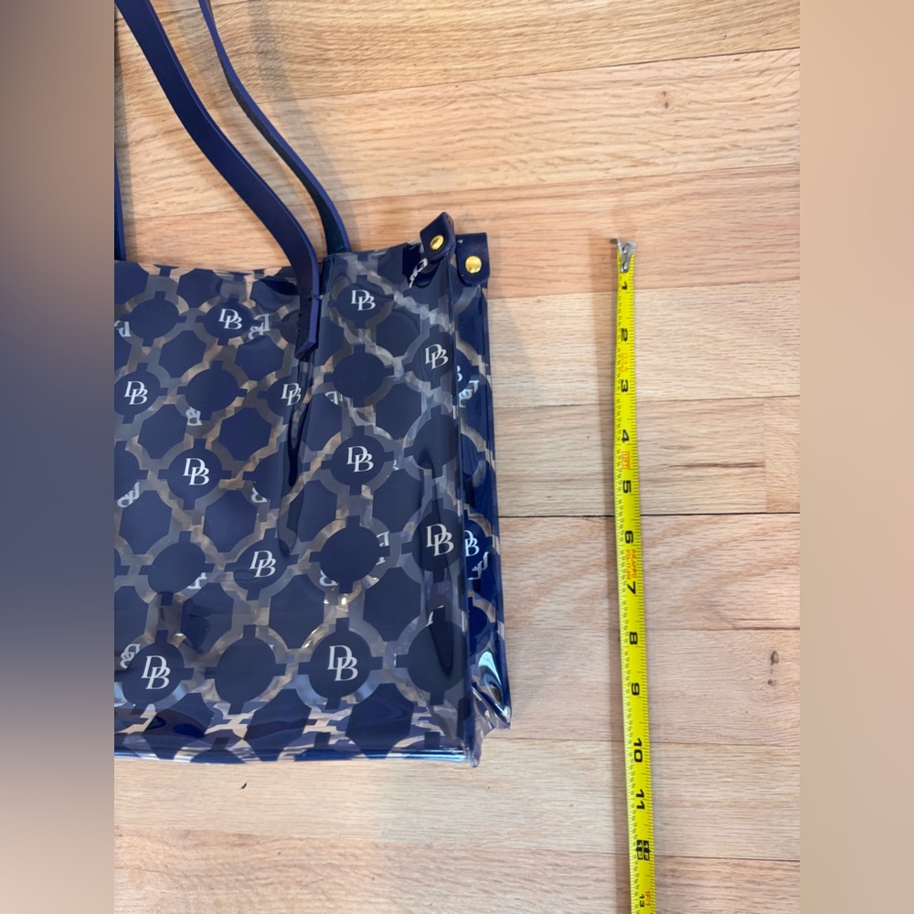 Dooney & Bourke medium shopper tote bag NWT - Picture 7 of 10